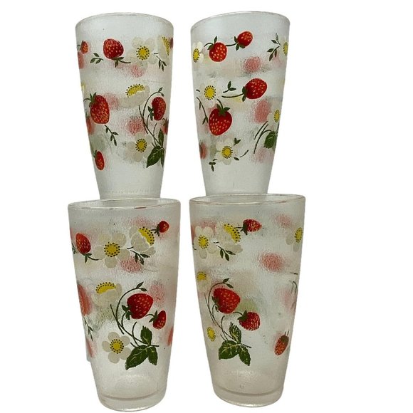 Vtg H.J Strotter Strawberry Tumblers Hard Plastic